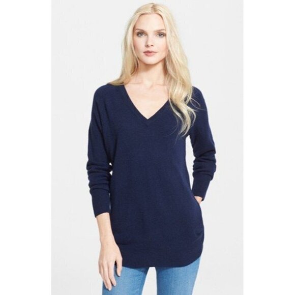 Equipment Sweaters - Equipment Femme navy wool cashmere blend v neck sweater size XS